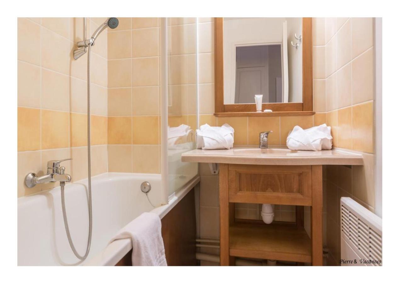 Charmant Appartement Avec Piscine. Monflanquin Eksteriør billede