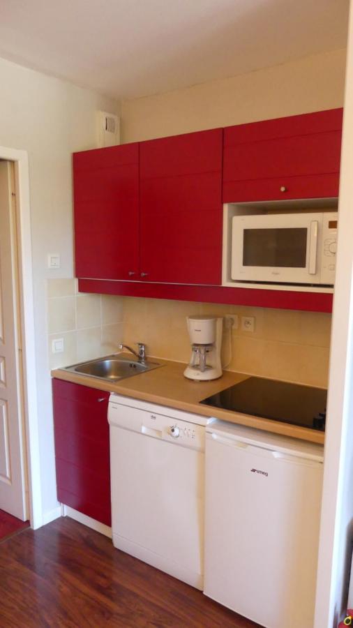Charmant Appartement Avec Piscine. Monflanquin Eksteriør billede